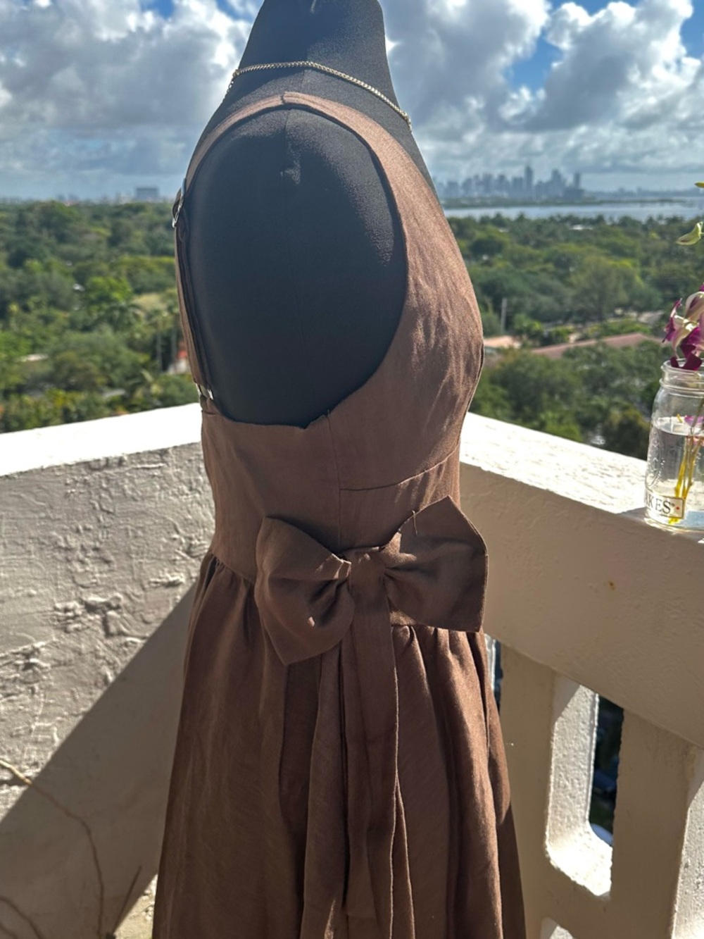 VRG GRL Brown Linen Maxi Dress Coastal Chic Open Back Tie Waist US 6 AU 10 NWT - Picture 7 of 9